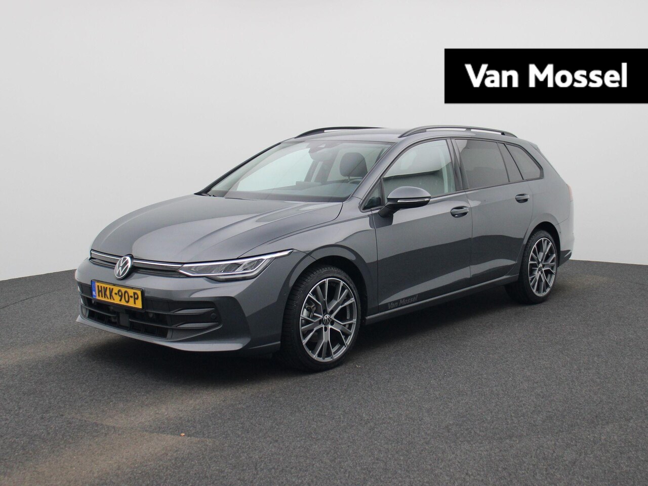 Volkswagen Golf Variant - 1.5 TSI Life Edition 116 PK | Navigatie | Apple Carplay draadloos | Camera | Ruiten getint - AutoWereld.nl