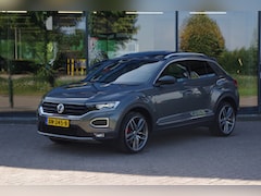 Volkswagen T-Roc - 2.0 TSI 4Motion 190 PK R-Line Automaat, *NL-AUTO*, Panoramadak, Winterpakket, Carplay, Cam