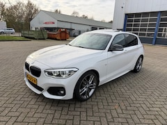 BMW 1-serie - 116d Corporate Lease Executive m pack