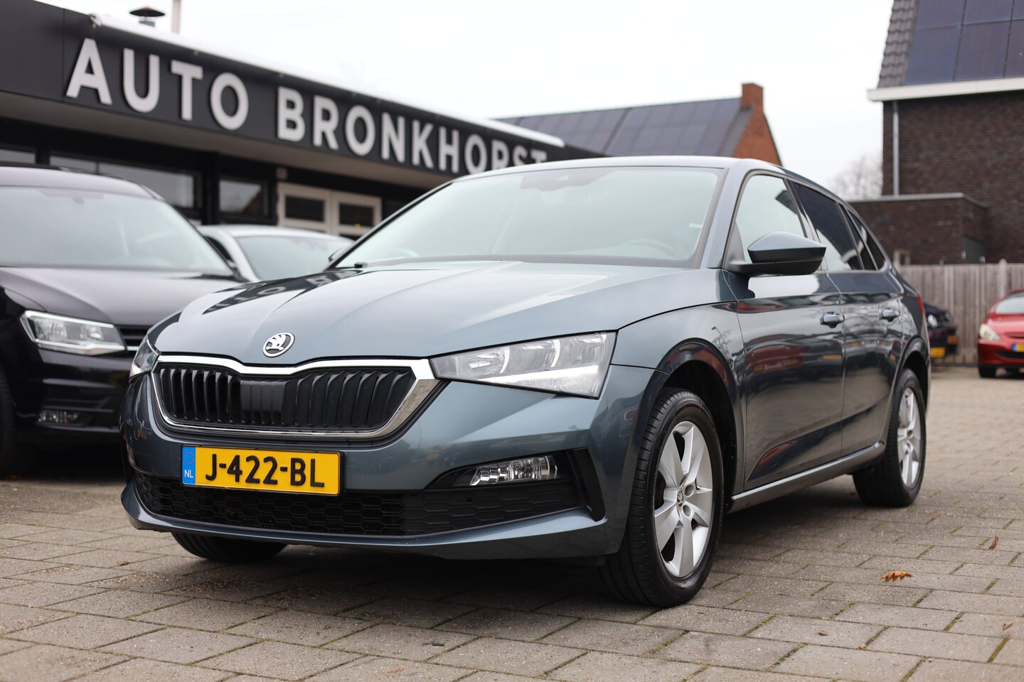 Skoda Scala - 1.0 TSI AMBITION | CLIMA | CRUISE | CARPLAY - AutoWereld.nl