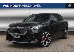 BMW iX2 - xDrive30 High Executive M Sport / Panoramadak / Sportstoelen / M Adaptief onderstel / Head