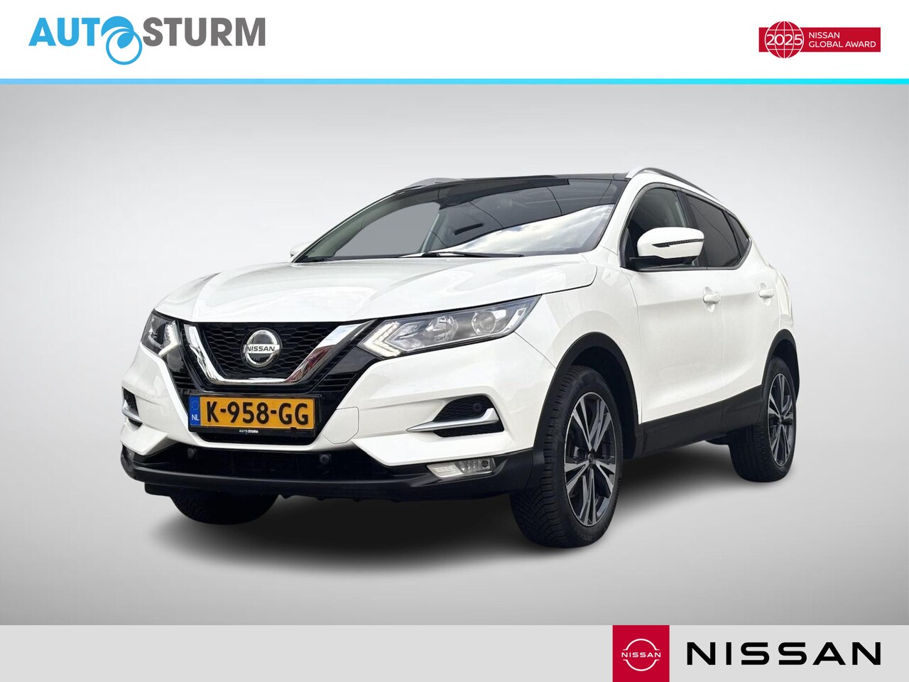 Nissan Qashqai - 1.3 DIG-T N-Connecta Design Pack | Trekhaak | Panoramadak | Apple Carplay/Android Auto | 3 - AutoWereld.nl