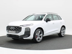 Audi Q3 - S edition e-hybrid | 272 PK | 19 inch velgen | Zwart optiek | Panoramadak | Techpro pakket