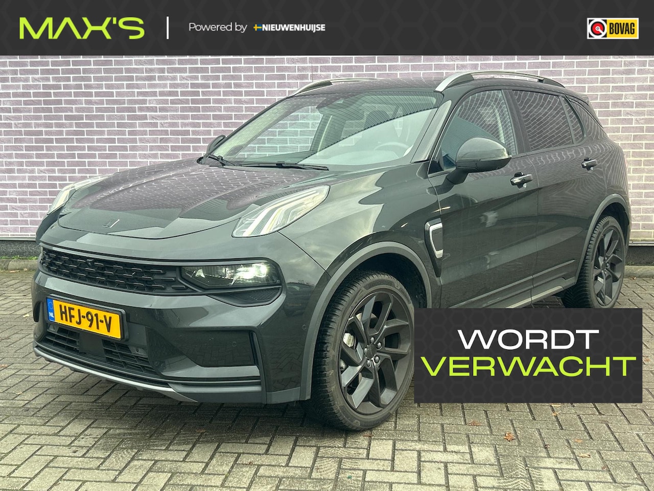 Lynk & Co 01 - 1.5 Plug-in Hybrid | Black pack | 360 camera | Panoramadak | Adaptive cruise control | LED - AutoWereld.nl