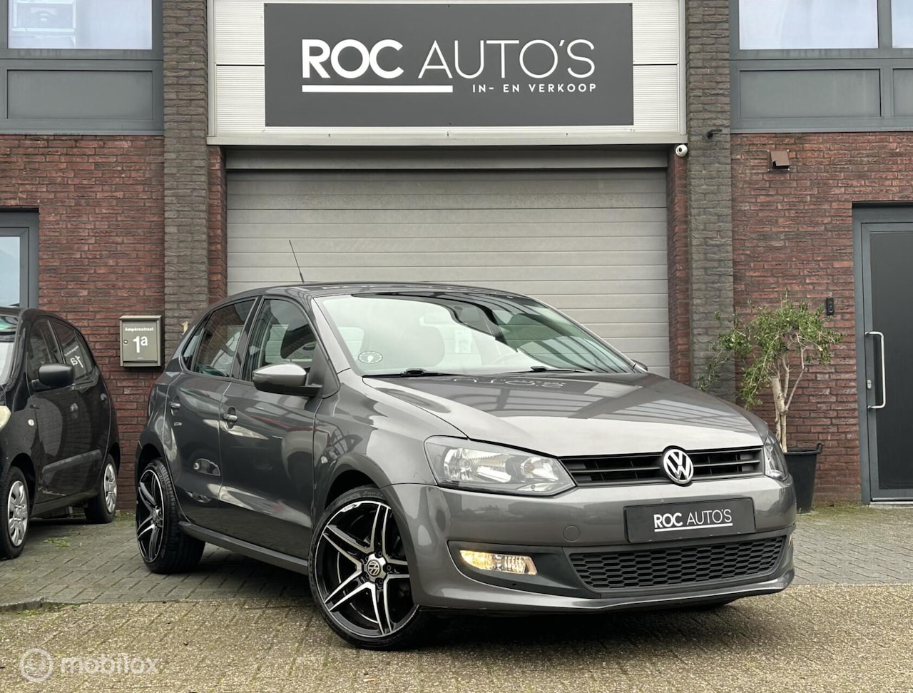 Volkswagen Polo - 1.2 TSI Trendline | Airco | 17" velgen - AutoWereld.nl