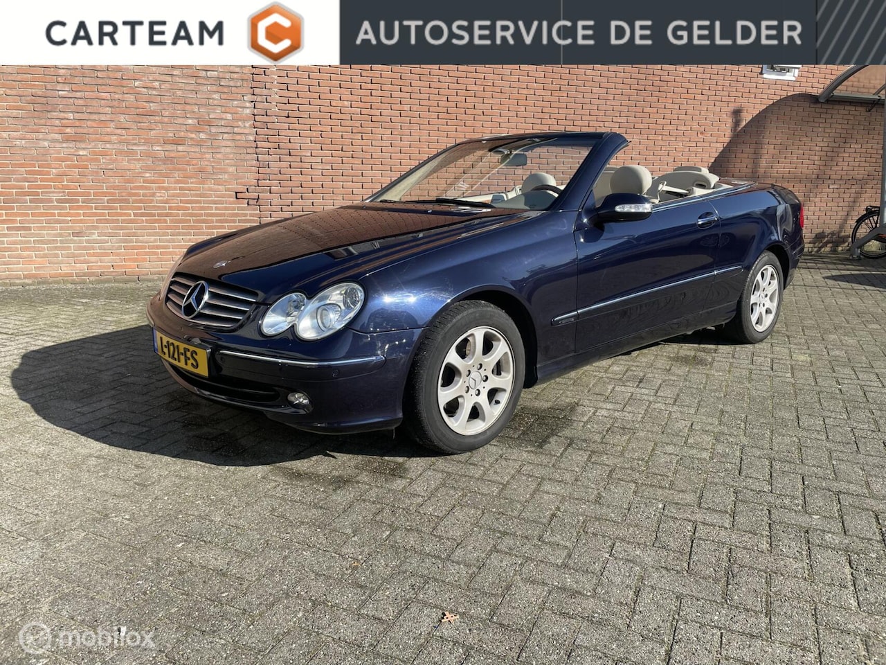Mercedes-Benz CLK-klasse Cabrio - 240 Elegance | PDC V+A | Aut | Xenon| Climate | Youngtimer - AutoWereld.nl