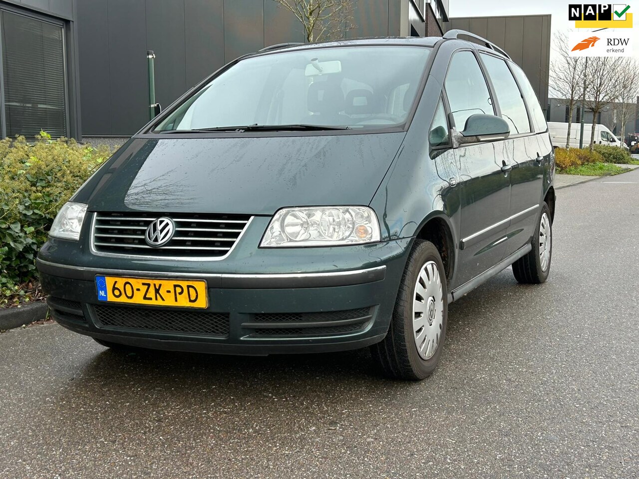 Volkswagen Sharan - 2.0 Comfortline 2.0 Comfortline - AutoWereld.nl
