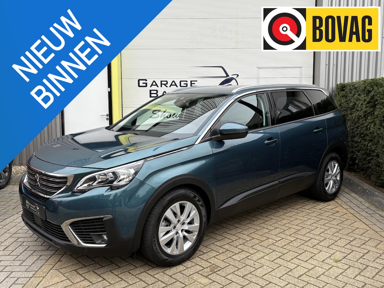 Peugeot 5008 - 1.2 PureTech Allure Pack Automaat, 7 Persoons, Distributie is vervangen, Navigatie, Parkee - AutoWereld.nl