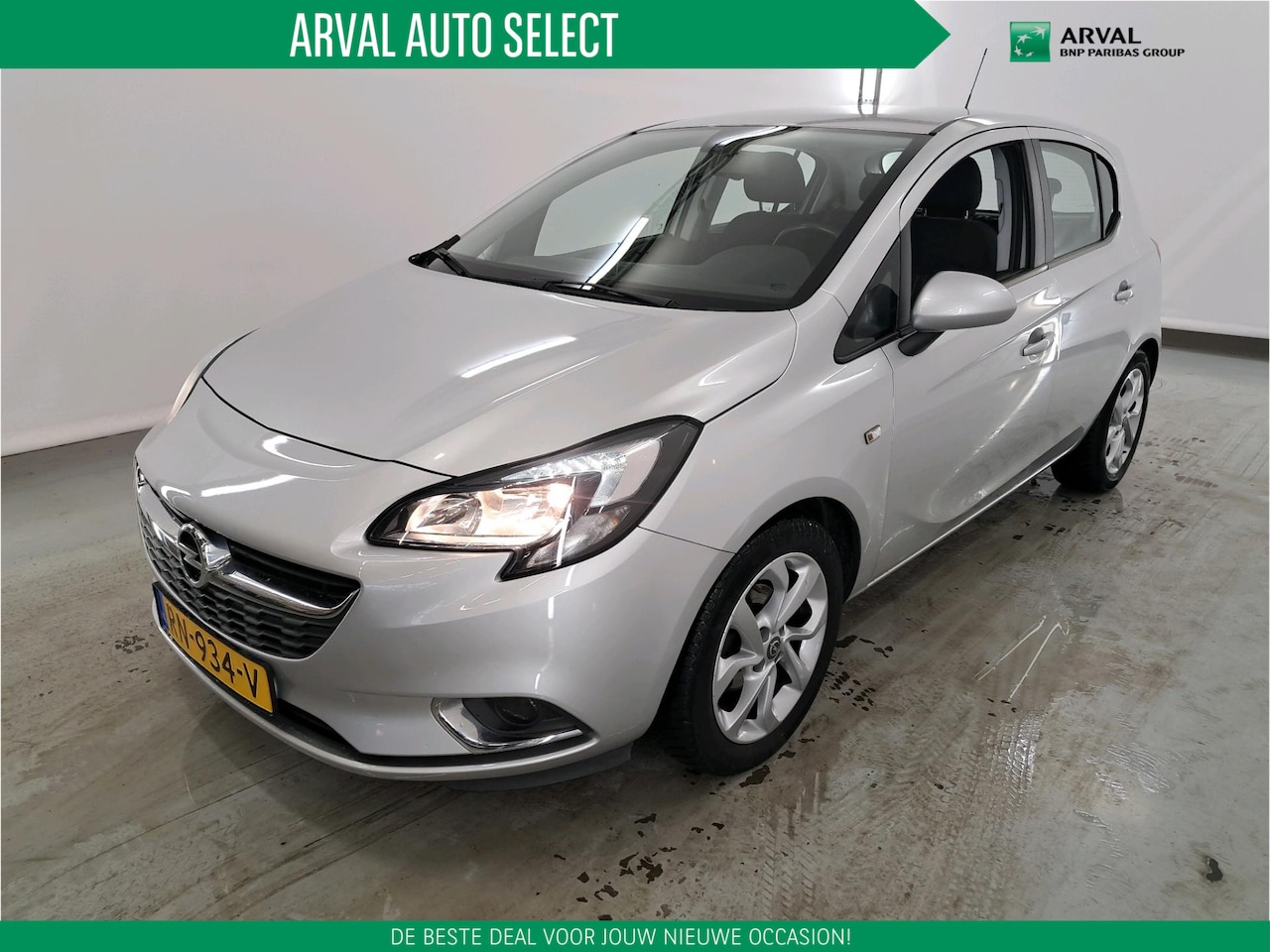 Opel Corsa - 1.4 90pk Online Edition | Navi via Apple CarPlay / Android Auto | 16" Velgen | PDC | DAB | - AutoWereld.nl