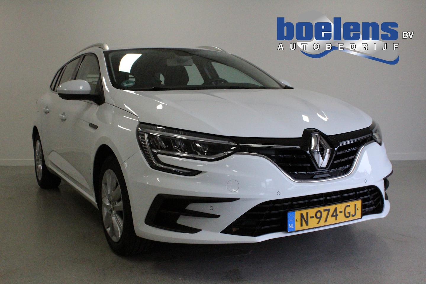 Renault Mégane Estate - 1.0 TCe Zen | DAB-RADIO | CRUISE | PDC-V/A | NAVIGATIE | LED-KOPLAMPEN | TREKHAAK | - AutoWereld.nl