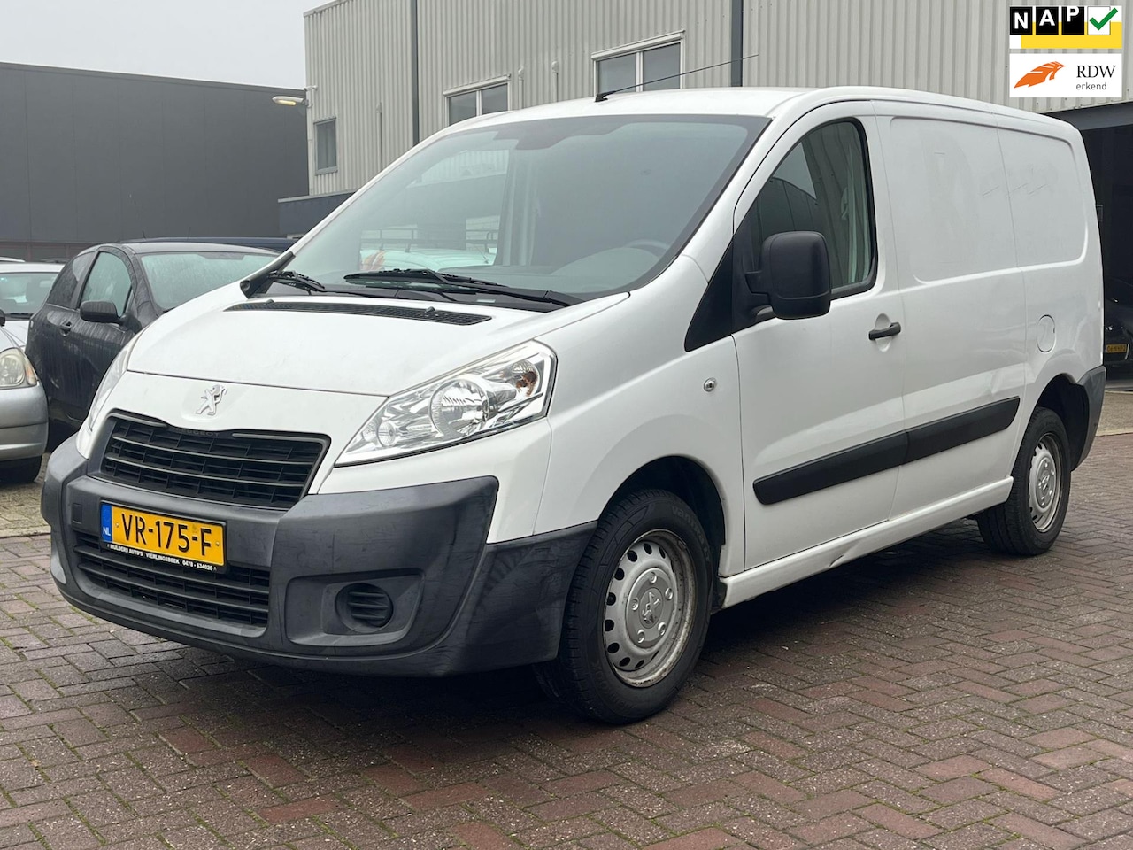 Peugeot Expert - 227 1.6 HDI L1H1 Profit+ Motor tikt - AutoWereld.nl