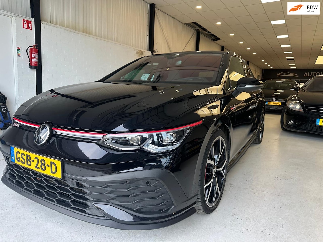 Volkswagen Golf - 2.0 TSI GTI/CLUB SPORT 300 PK/DEALER ONDERHOUD - AutoWereld.nl