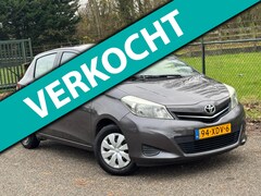 Toyota Yaris - 1.0 VVT-i Aspiration /Airco/Camera/5-Deurs/