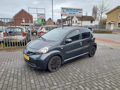 Toyota Aygo - 1.0-12V