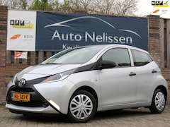 Toyota Aygo - 1.0 VVT-i x-now 5-DEURS | AIRCO | APK T/M NOV 2026 | ALL-SEASON BANDEN |