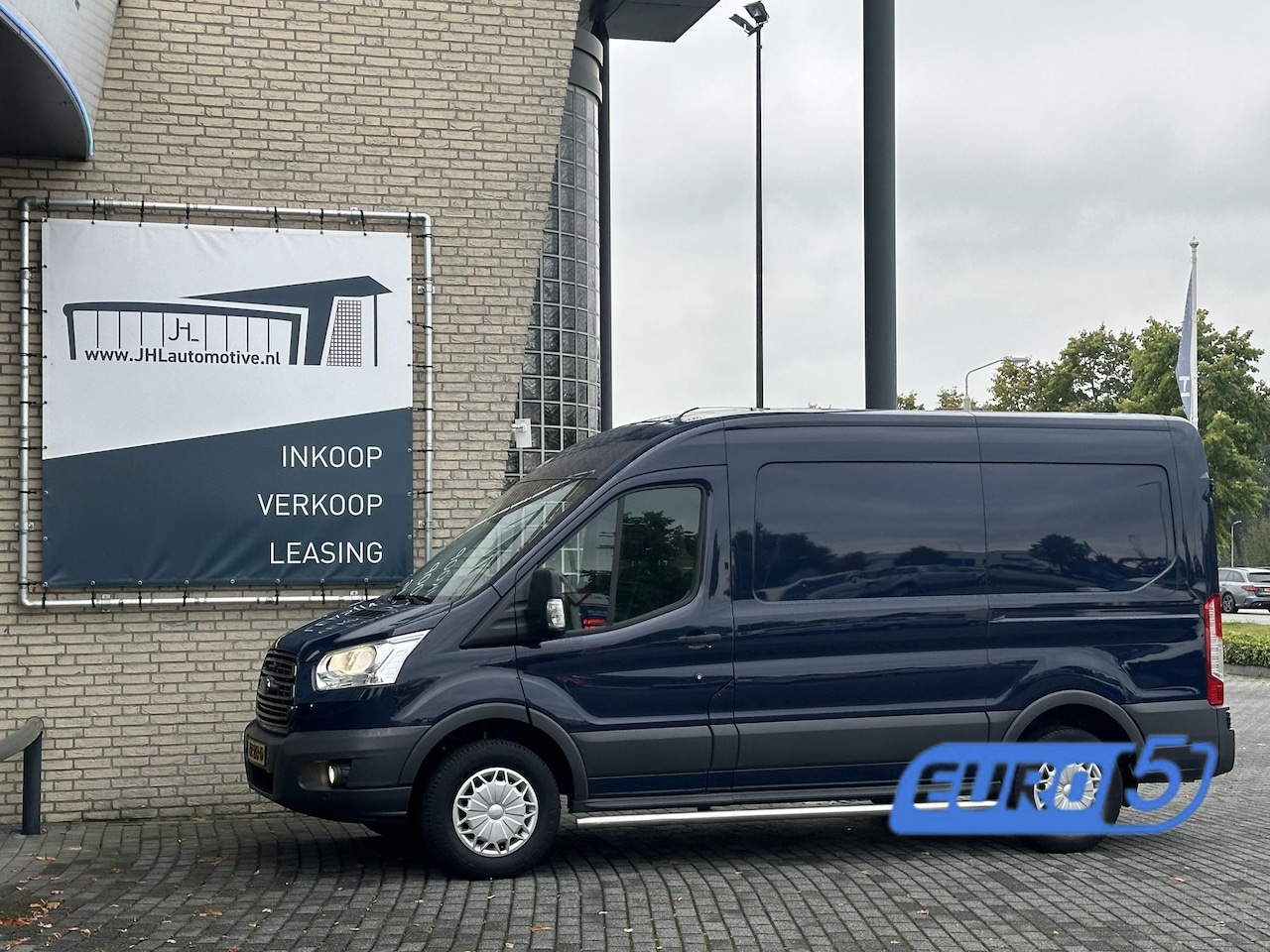 Ford Transit - 350 2.2 TDCI L2H2 Trend*A/C*HAAK*CRUISE*3P*PDC*TEL - AutoWereld.nl