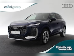 Audi Q3 - e-hybrid 272 pk S edition | Tech plus | Velgen 19 inch | Sportstoelen zwart leder-kunstled