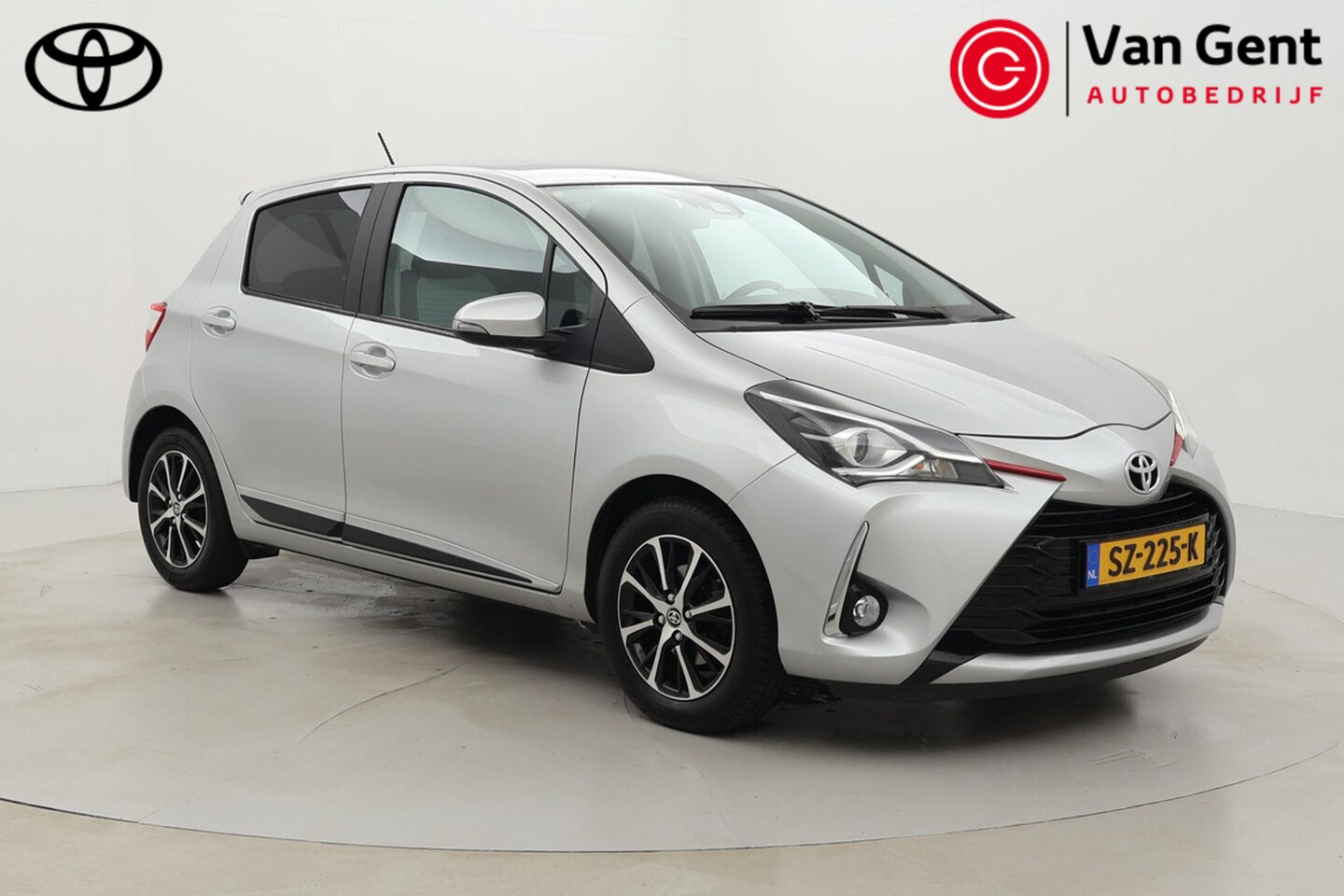 Toyota Yaris - 1.0 VVT-i Design Sport | Cruise Control | Clima | Camera | Rijstrooksensor | 15 inch | Pri - AutoWereld.nl