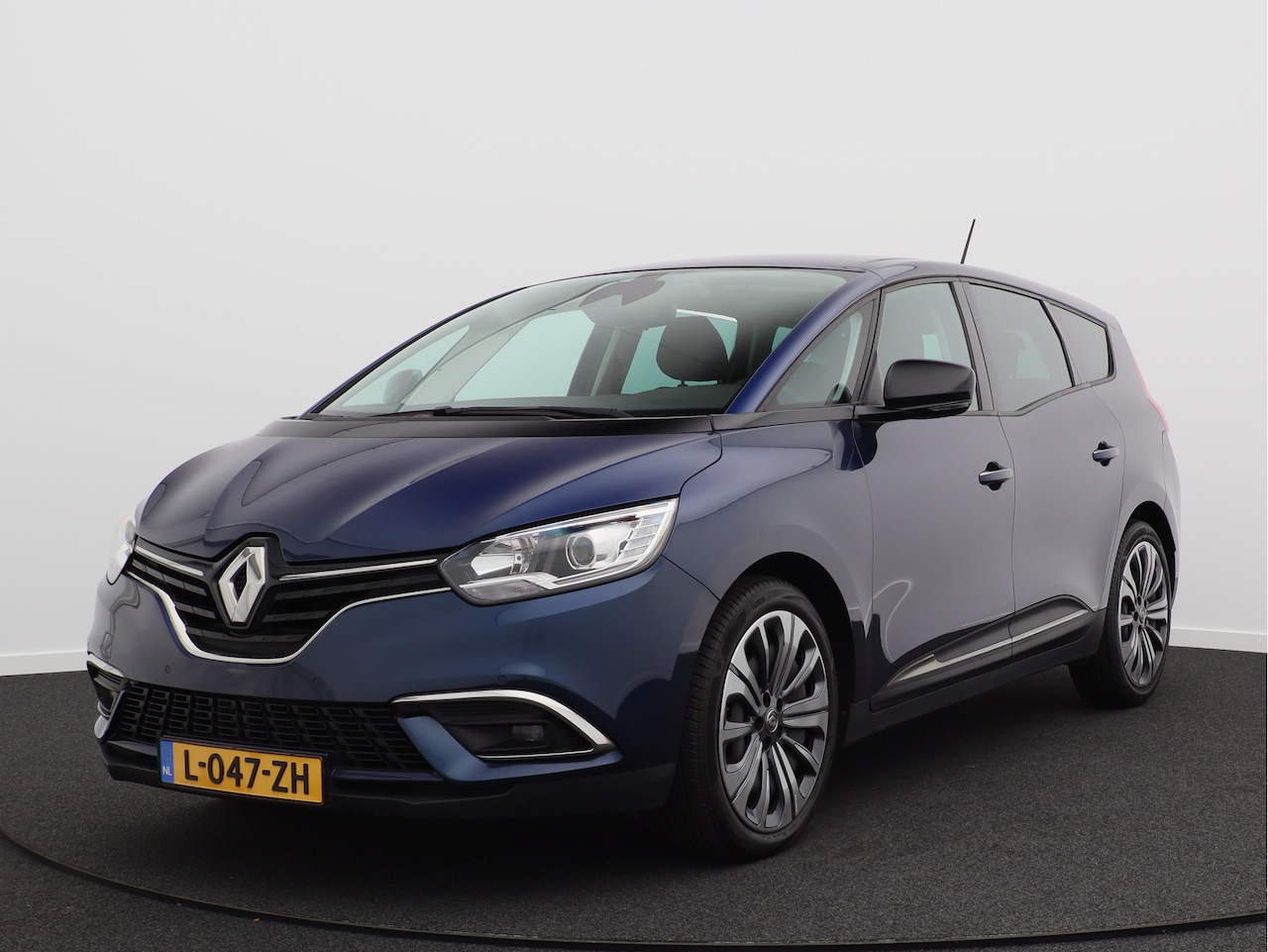 Renault Grand Scénic - 1.3 TCe Business Zen 7P/ lage km/ zeer mooi! - AutoWereld.nl