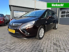 Opel Zafira Tourer - 1.4T.Cosmo 7 persoons 1e eigenaar Navigatie, airco, PDC, trekhaak