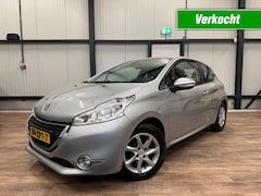 Peugeot 208 - 1.2 VT1 Envy / CLIMA / PDC / NAVI / CRUISE /