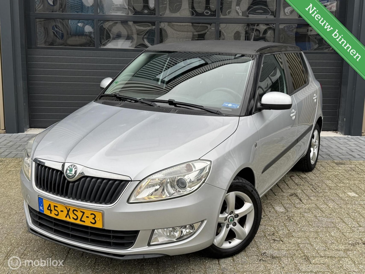 Skoda Fabia - 1.2 TSI Tour | Cruise Control | AC | Nap Lage km - AutoWereld.nl