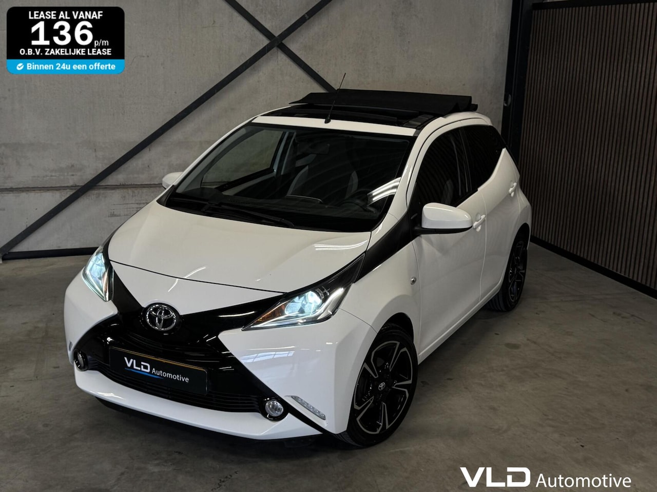 Toyota Aygo - 1.0 VVT-i x-wave Open Dak Cabrio Cruise Navi Lmv - AutoWereld.nl