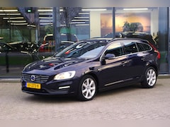Volvo V60 - 2.0 D2 Momentum, Trekhaak, Stoelverwarming, Navigatie
