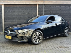 Mercedes-Benz A-klasse - 180 Business Solution FM nav / Camera / Half leder / LED