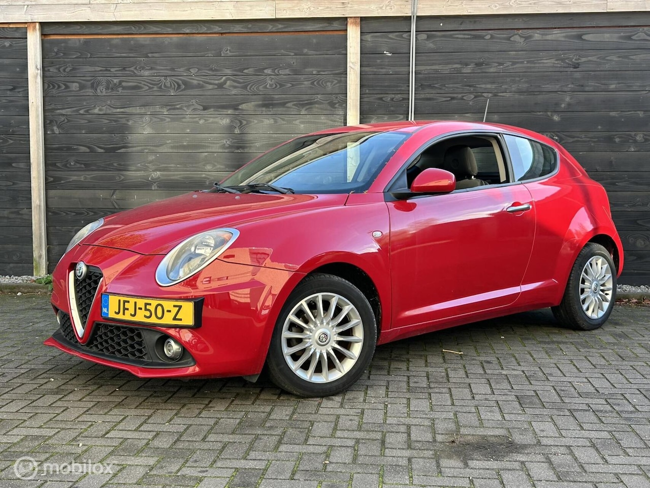 Alfa Romeo MiTo - 1.4 16v Super Airco / LM / 110.996 KM - AutoWereld.nl