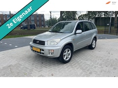 Toyota RAV4 - 2.0-16V VVT-i 150pk Wagon 2e eig. Airco 4WD Trekhaak 1500kg