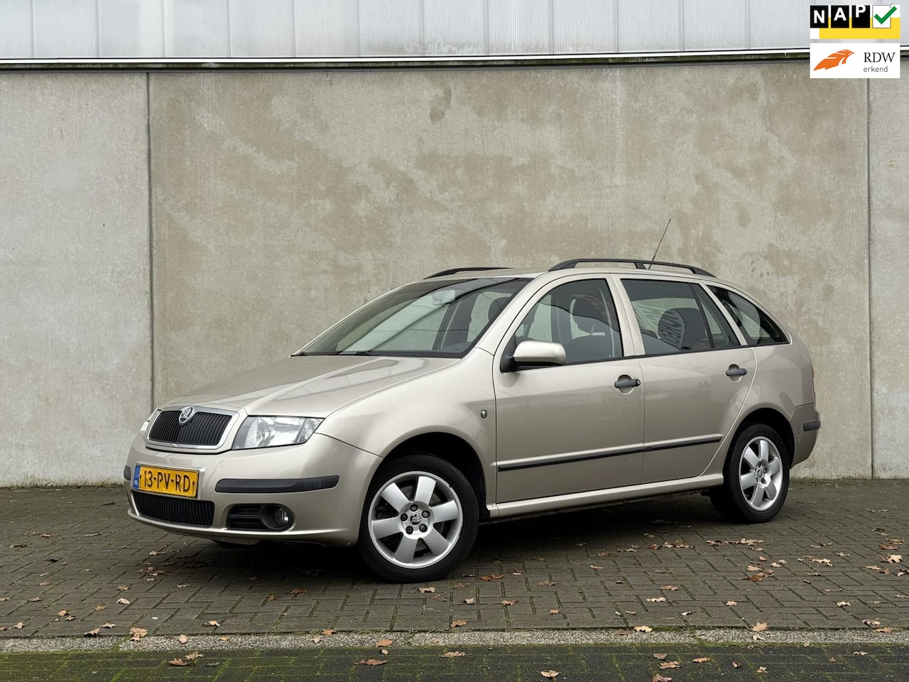 Skoda Fabia Combi - 2.0 Elegance AIRCO Bluetooth NAP 116PK - AutoWereld.nl