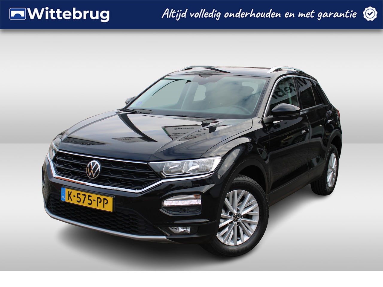 Volkswagen T-Roc - 1.0 TSI 110pk Style / Navigatie / LM velgen / Parkeersensoren / Adaptive cruise control / - AutoWereld.nl
