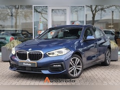 BMW 1-serie - (f40) 118i Executive Edition 140pk | Memory | Harman/Kardon | Cruise | Climate | Carplay |