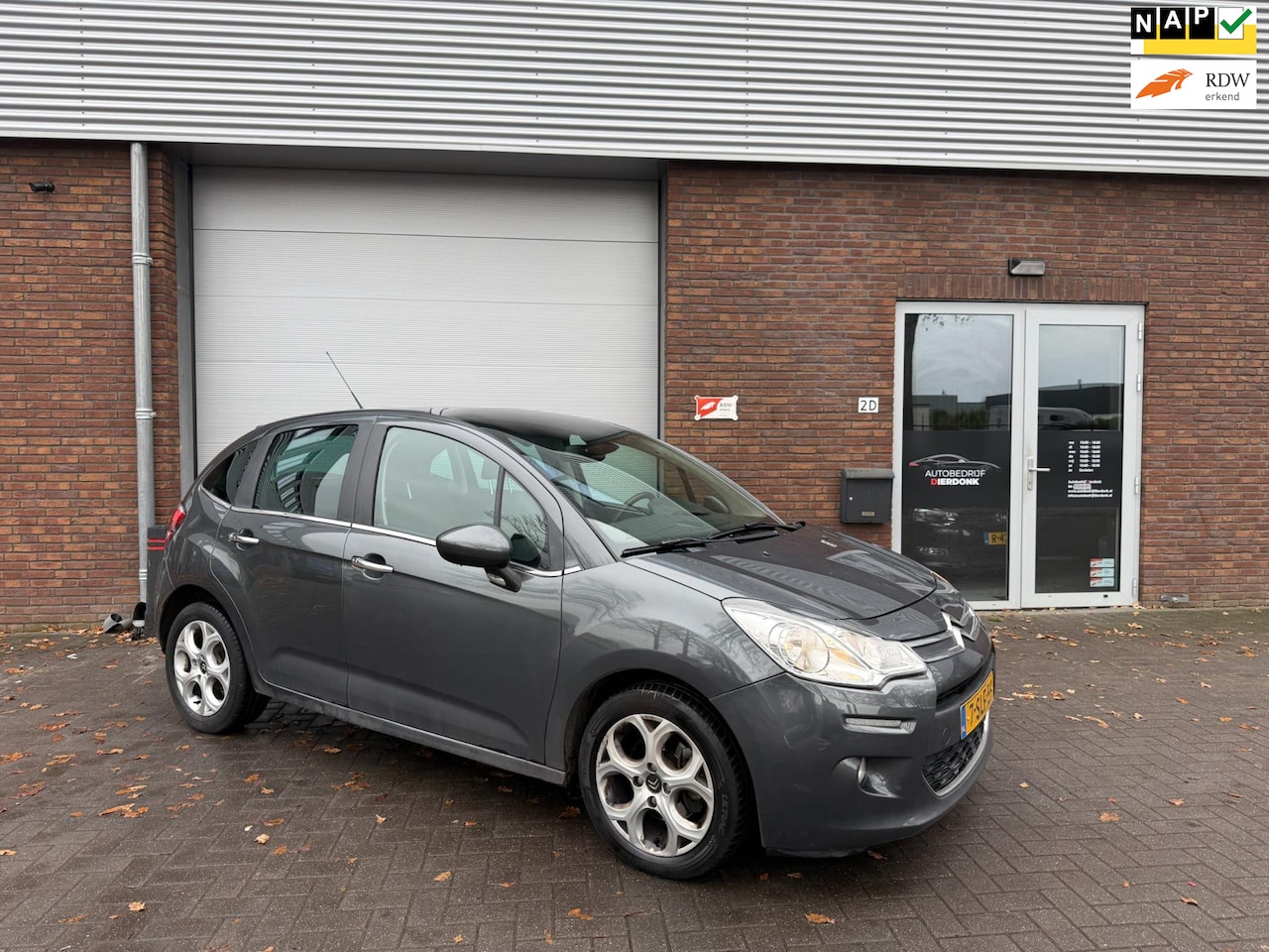 Citroën C3 - 1.6 VTi Exclusive|AUTOMAAT|PANO|NIEUWE APK - AutoWereld.nl