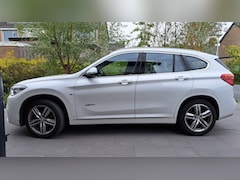 BMW X1 - 1.8i sDrive M-Sport pakket | Panoramadak | Trekhaak