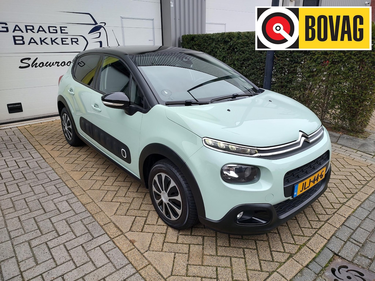 Citroën C3 - 1.2 PureTech Shine Panodak| Trekhaak| Parkeersensoren| Apple carplay| Android Auto| Stoelv - AutoWereld.nl