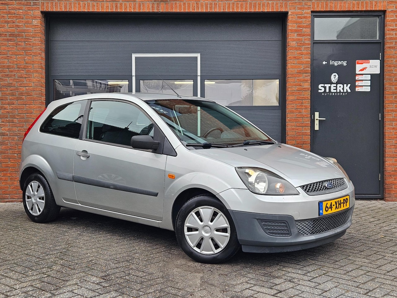 Ford Fiesta - 1.3-8V Cool & Sound Airco Elek. ramen CV - AutoWereld.nl