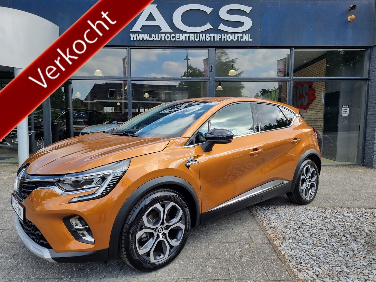 Renault Captur - 1.6 E-Tech Plug-in Hybrid 160pk Intens | Leder | Privacy | Zeer mooie staat! - AutoWereld.nl