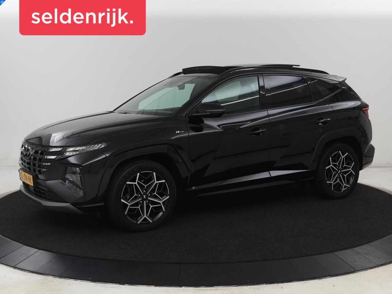 Hyundai Tucson - 1.6 T-GDI PHEV N Line Sky 4WD | Panoramadak | Stoelverwarming | Leder/Alcantara | Camera | - AutoWereld.nl