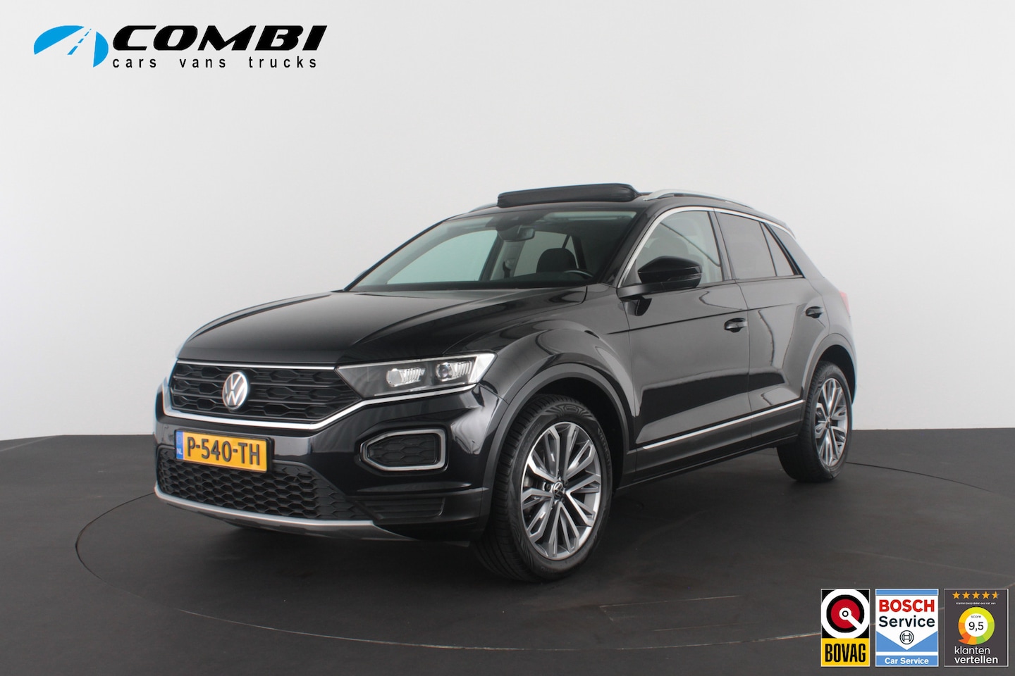Volkswagen T-Roc - 1.0 TSI Style Panorama.schuif/Camera/Adapt.cruise/18 inch... - AutoWereld.nl