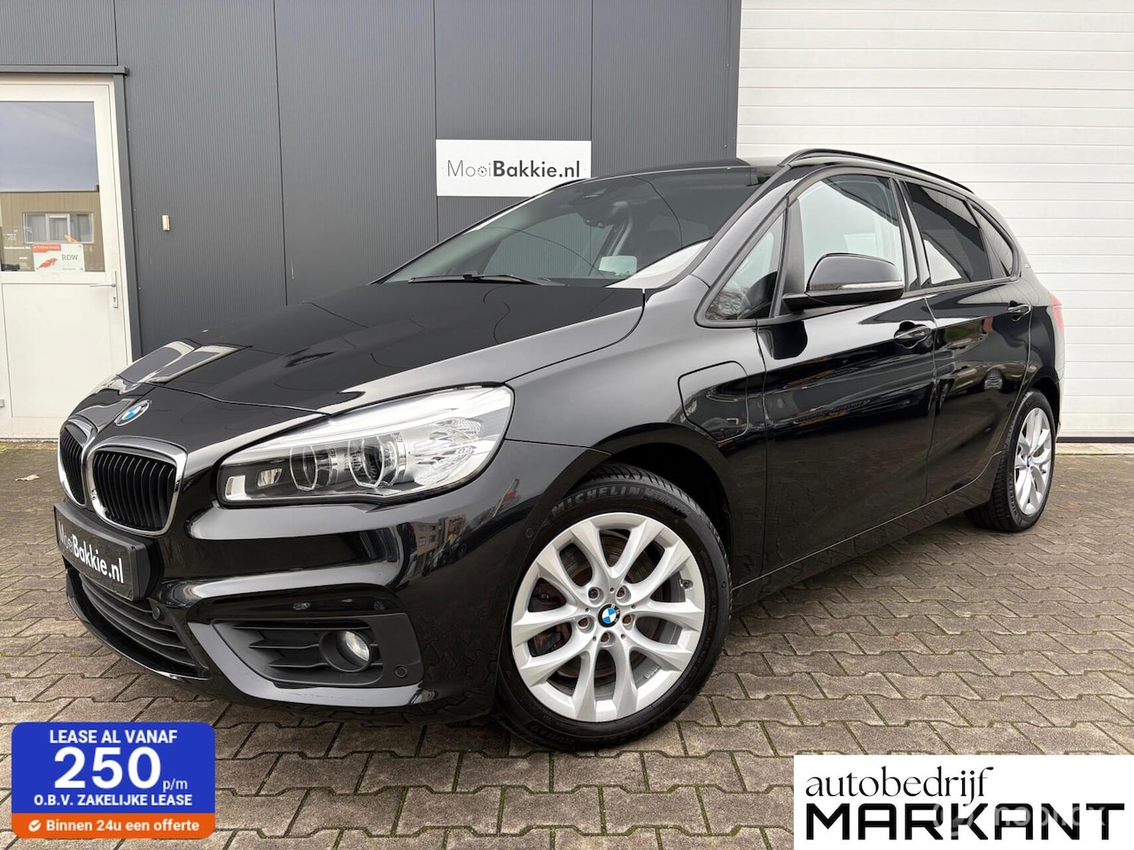 BMW 2-serie Active Tourer - 225xe Trekhaak / Head-Up / Navi - AutoWereld.nl