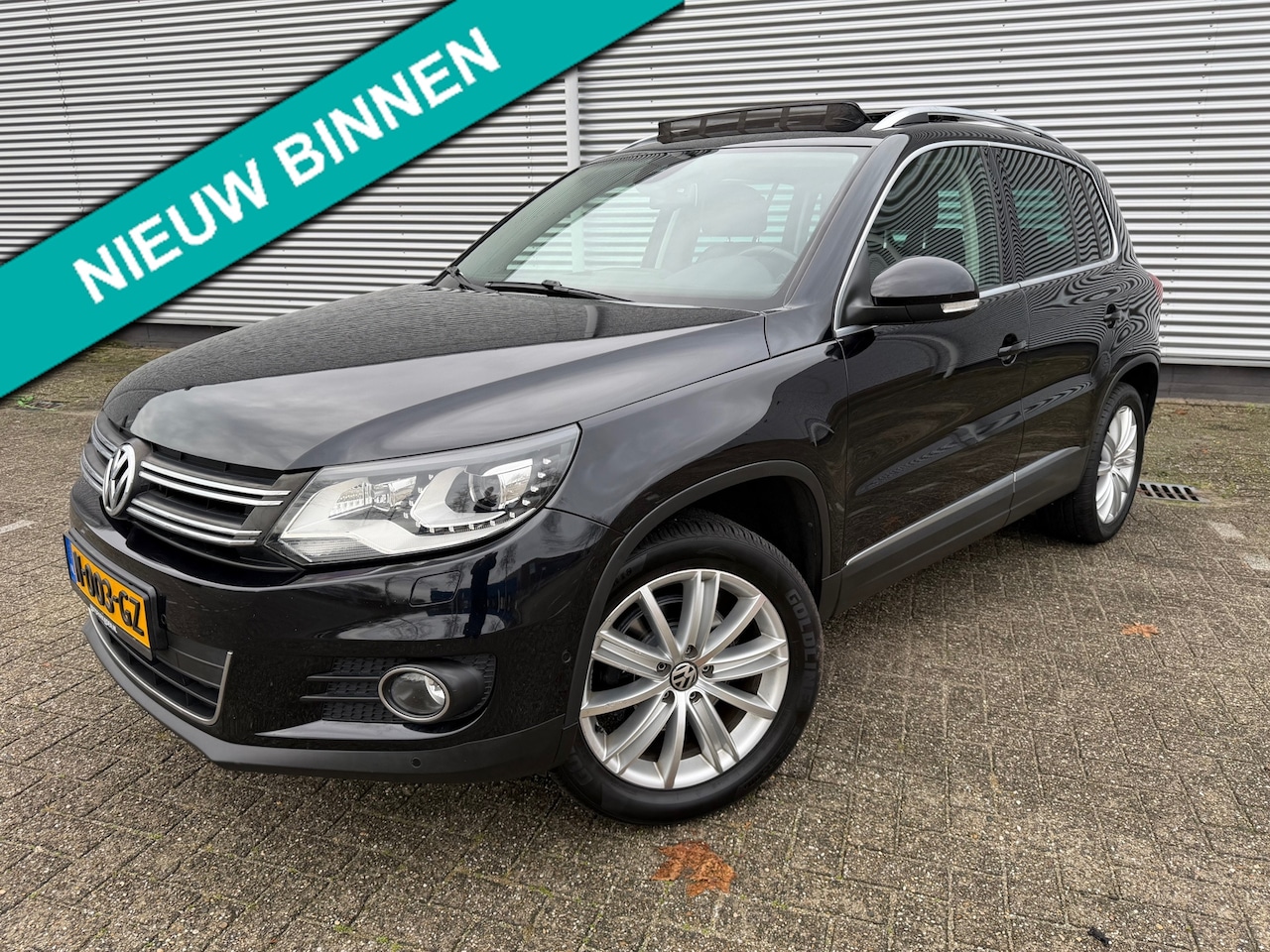 Volkswagen Tiguan - 2.0 TSI Sport&Style 4Motion Automaat,Panorama,Navigatie/Camera,Leder/stoelverwarming,Xenon - AutoWereld.nl
