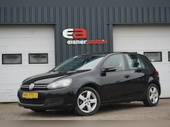Volkswagen Golf - 1.6 TDI Comfortline BlueMotion | CLIMATE | TREKHAAK | STOELVERWARMING |