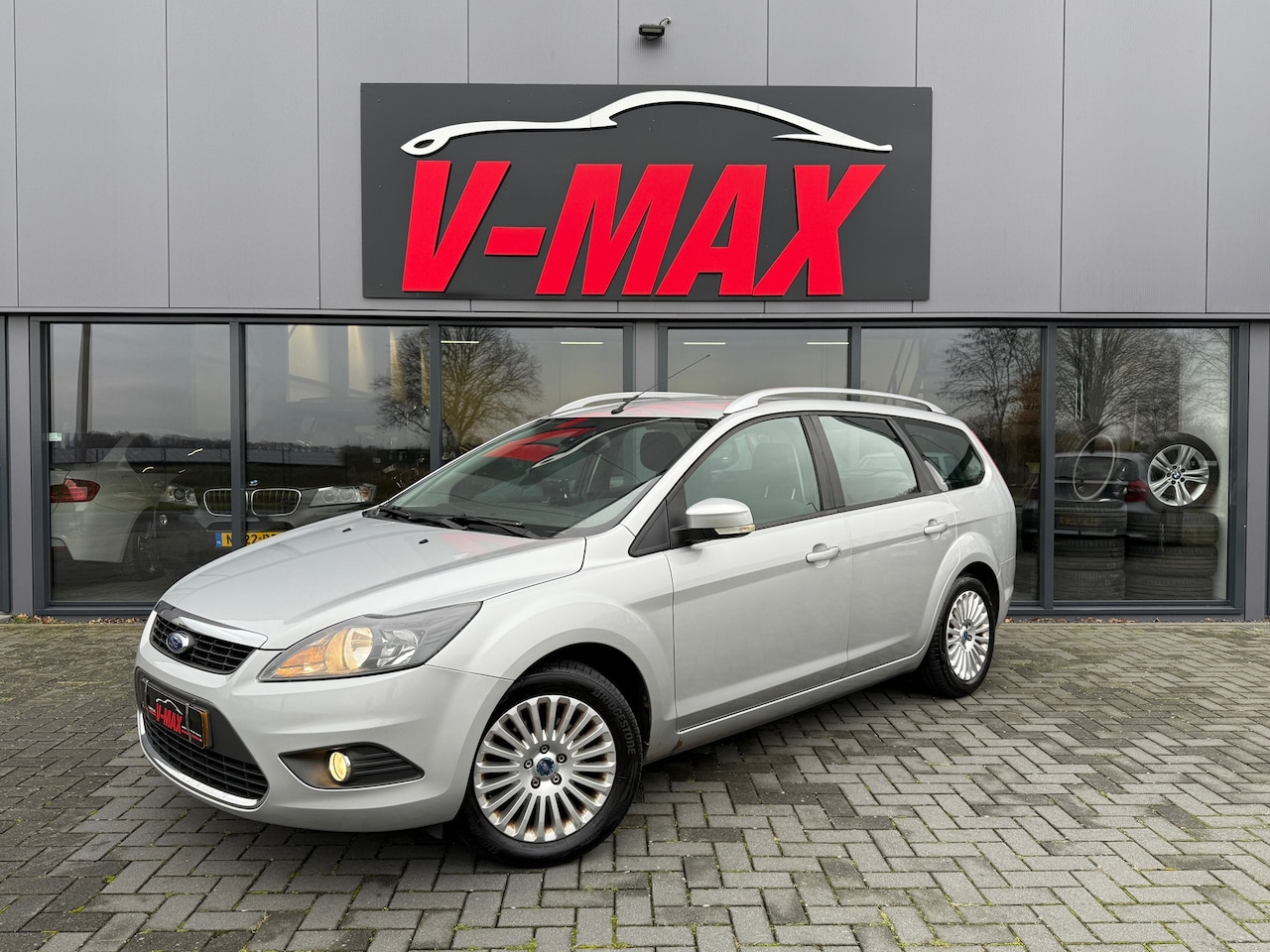 Ford Focus Wagon - 1.8 Limited Clima Cruise Trekhaak Lm Velgen - AutoWereld.nl