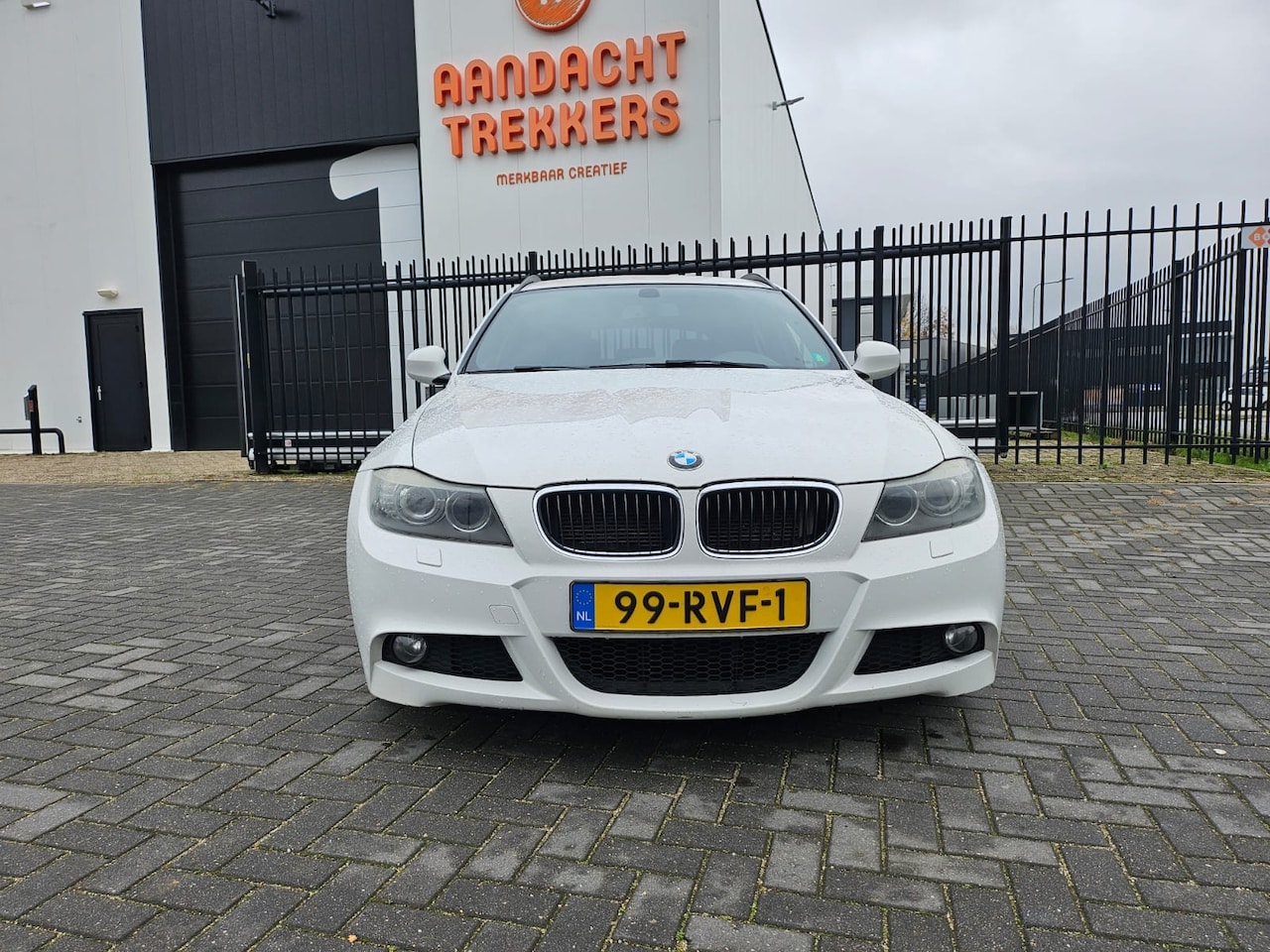 BMW 3-serie Touring - 320i M Sport Edition 320i M Sport Edition - AutoWereld.nl