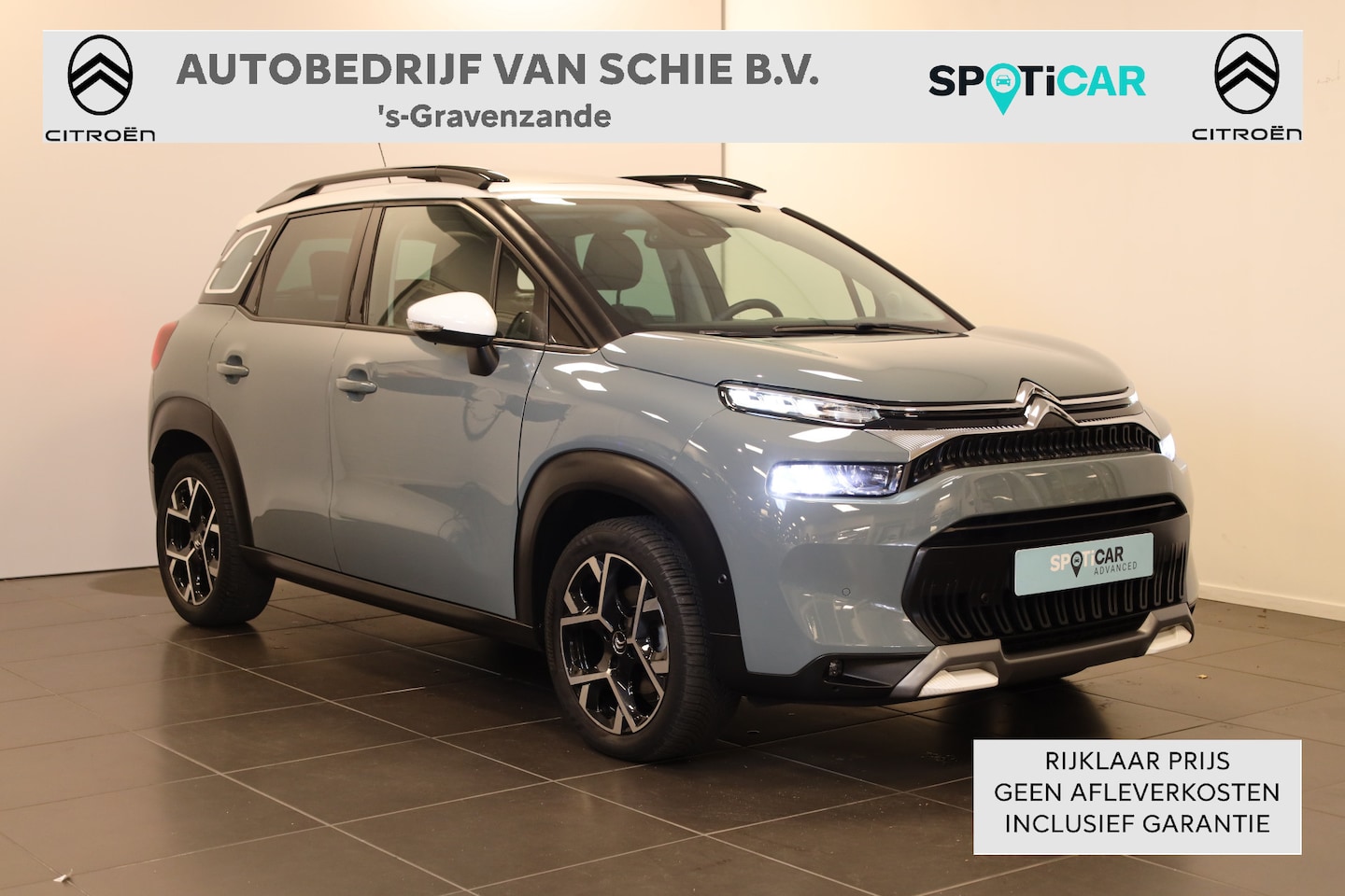 Citroën C3 Aircross - 1.2 PureTech Shine Panorama | Leder | Carplay | Camera - AutoWereld.nl