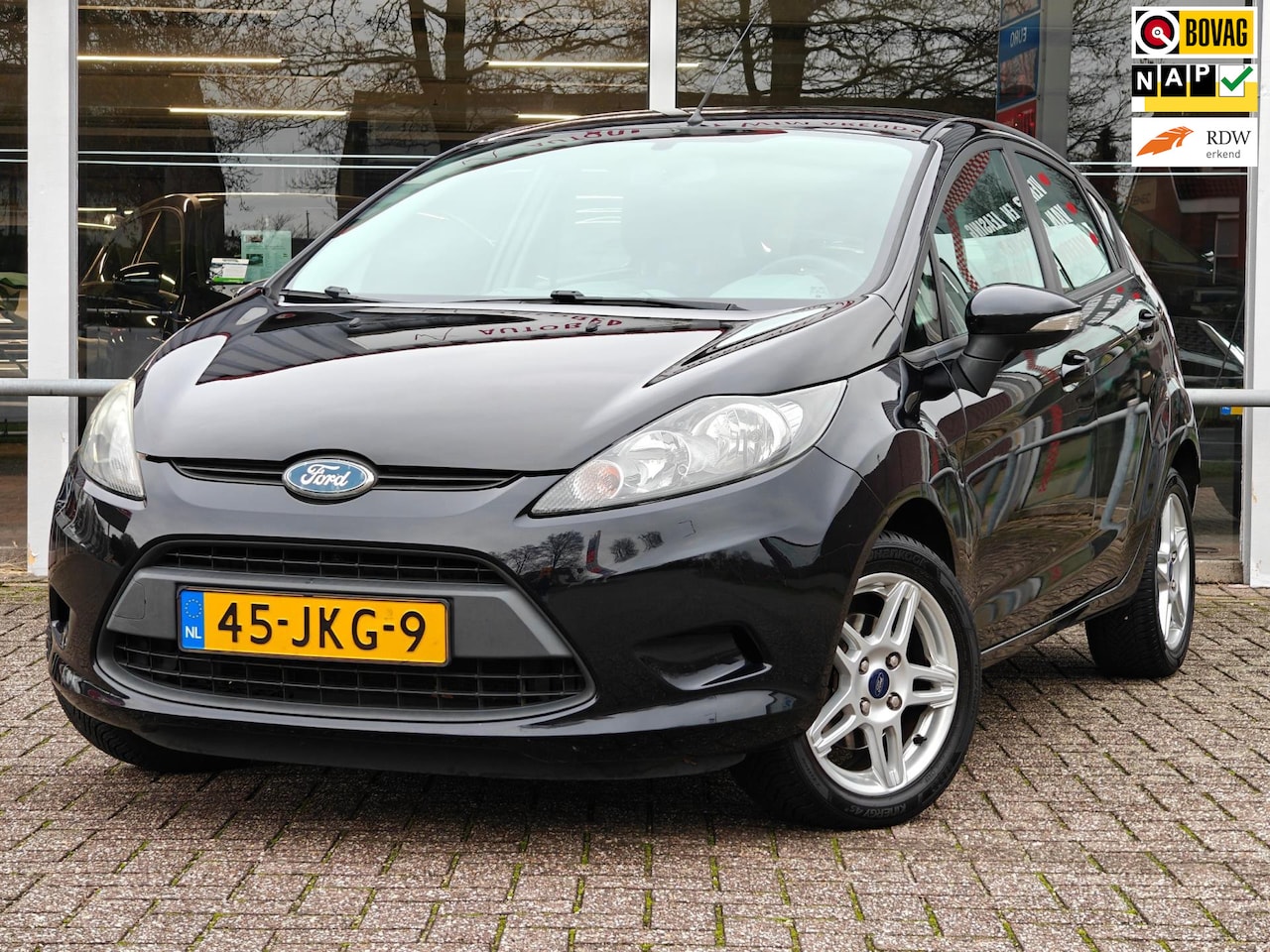 Ford Fiesta - 1.25 Trend| Org. NL | All Season Banden | Airco | Nieuwe distributie ! - AutoWereld.nl