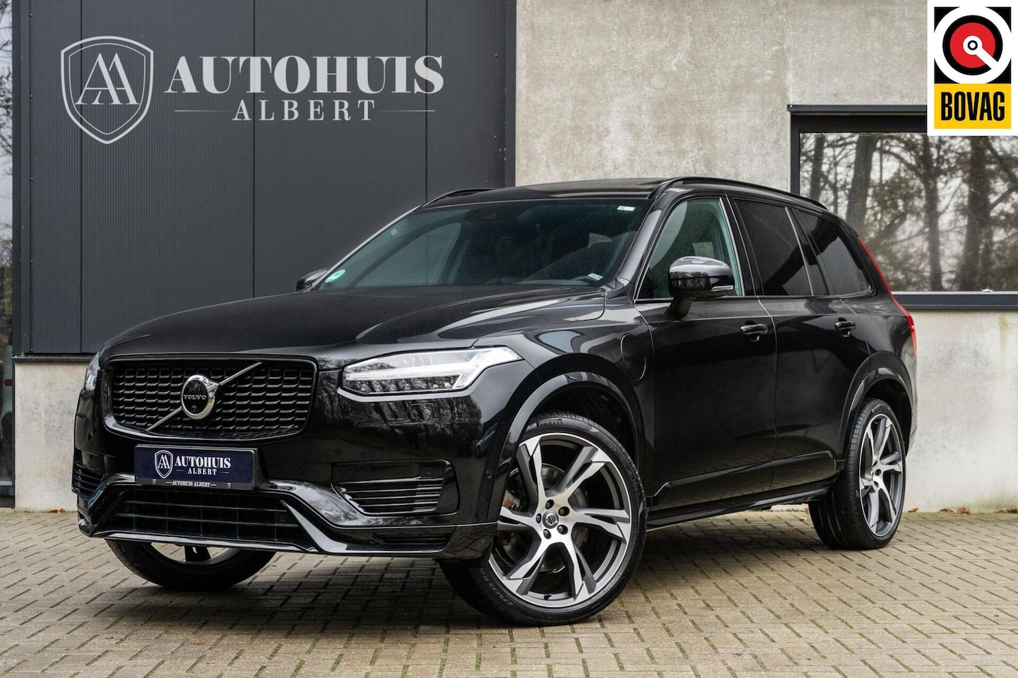 Volvo XC90 - 2.0 T8 AWD R-Design 455pk 22'' Massage Luchtvering - AutoWereld.nl