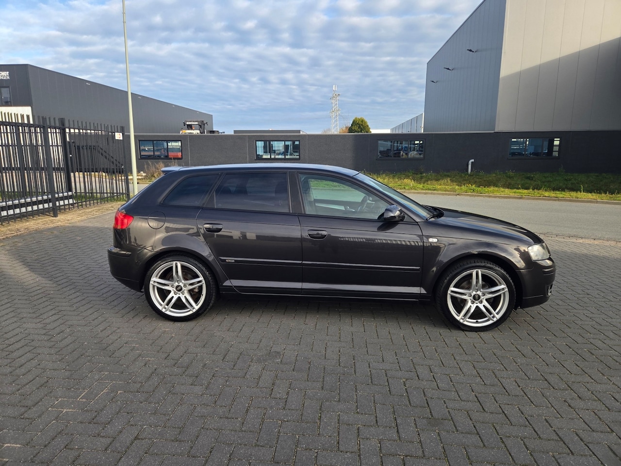 Audi A3 Sportback - 1.6 Ambition Pro Line 1.6 Ambition Pro Line - AutoWereld.nl